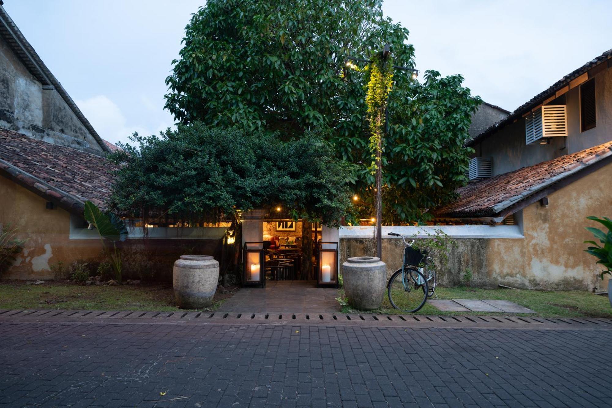 The Bungalow Galle Fort - Hotel - Restaurant - Cocktail Bar Exterior photo